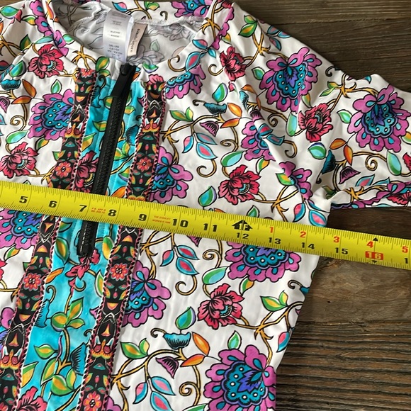 Nanette Lepore Rosarito long sleeve rash, guard, NWOT size extra small - Picture 6 of 8